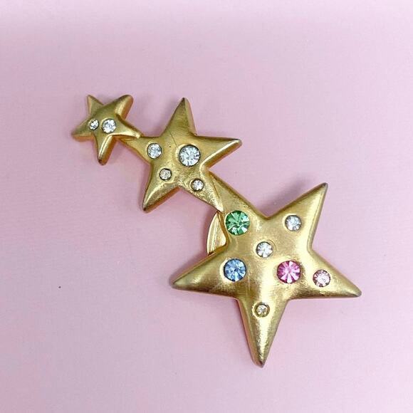 Kenneth Jay Lane Single
Trio Star Clip On Earring Missing Pair - Picture 2 of 4